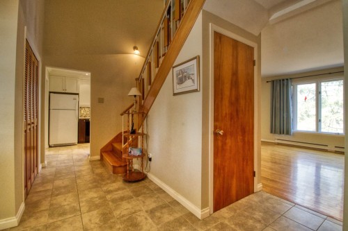 Hall d'entrée/Vestibule - 6 Rue Edward, Ormstown, QC - Indoor Photo Showing Other Room