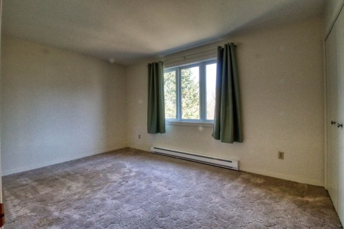 Chambre à coucher - 6 Rue Edward, Ormstown, QC - Indoor Photo Showing Other Room