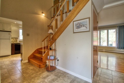 Hall d'entrée/Vestibule - 6 Rue Edward, Ormstown, QC - Indoor Photo Showing Other Room