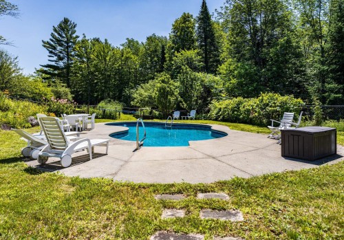 Pool - 70 Ch. Schoolcraft, Potton, QC - Outdoor With In Ground Pool With Backyard