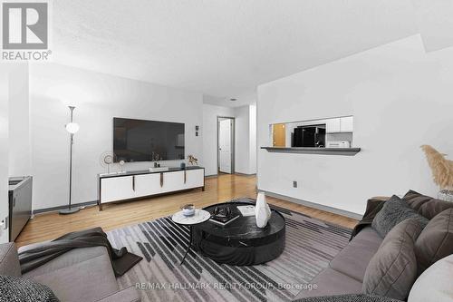1602 - 199 Kent Street N, Ottawa, ON - Indoor Photo Showing Living Room