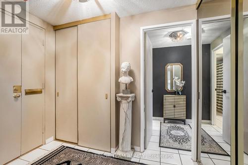 Foyer/Entrance - 705 - 1356 Meadowlands Drive E, Ottawa, ON - Indoor Photo Showing Other Room