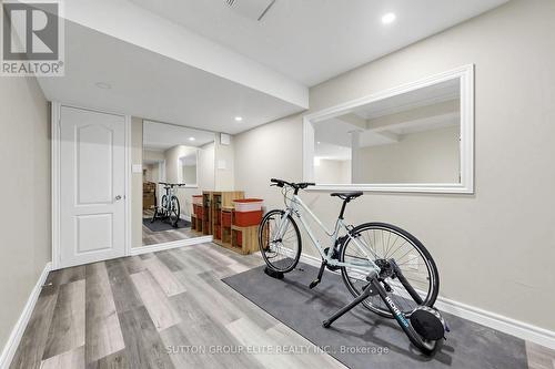 2768 Peacock Drive, Mississauga, ON - Indoor Photo Showing Other Room