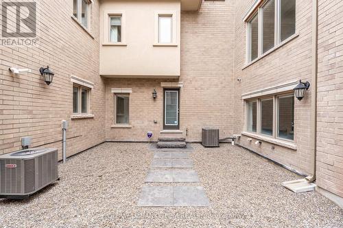 9414 Bayview Avenue, Richmond Hill (Observatory), ON - Outdoor With Exterior