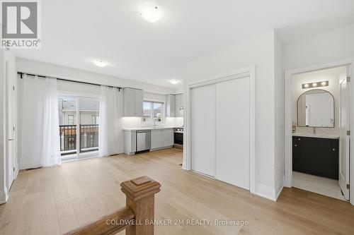 Coach House - 9414 Bayview Avenue, Richmond Hill (Observatory), ON - Indoor