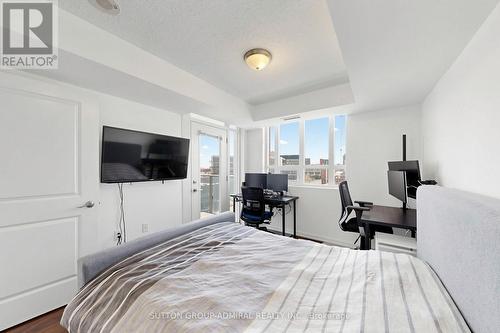 Bright South West Facing Bedroom! - #710 - 125 Western Battery Road, Toronto, ON - Indoor Photo Showing Bedroom