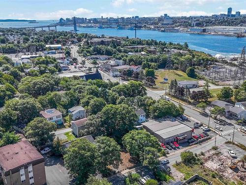 6 Springhill Road, Dartmouth, NS 