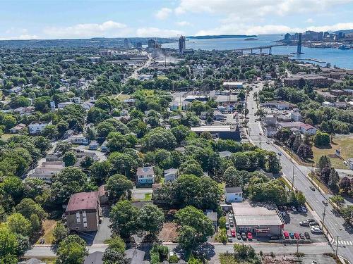 6 Springhill Road, Dartmouth, NS 