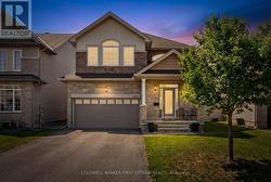 220 DAVE SMITH CRESCENT Ottawa, ON K4M 0B7