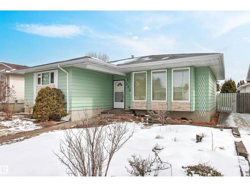 3211 70 ST NW  Edmonton, AB T6K 1L3