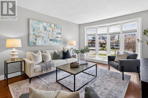 2348 GREENBANK TRAIL  Burlington, ON L7P 3S8