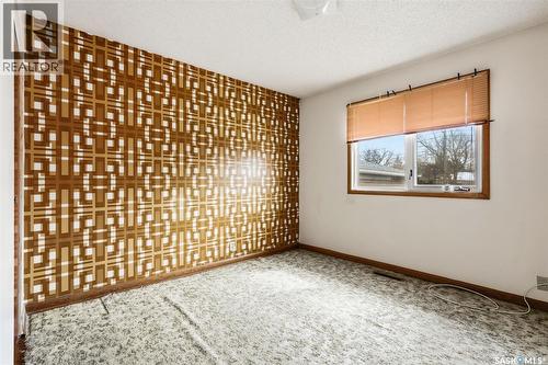 101 Mcnab Crescent, Regina, SK - Indoor Photo Showing Other Room