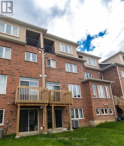 1085 Garner Road E, Hamilton, ON - Outdoor With Balcony With Exterior