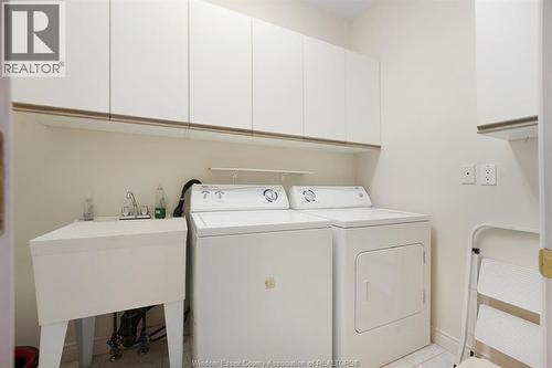 235 Southwind, Tecumseh, ON - Indoor Photo Showing Laundry Room
