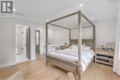 18 Fox Run Drive, Puslinch, ON - Indoor Photo Showing Bedroom