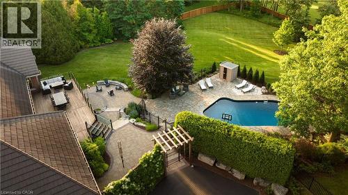 18 Fox Run Drive, Puslinch, ON - Outdoor With In Ground Pool With Deck Patio Veranda