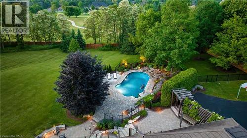 18 Fox Run Drive, Puslinch, ON - Outdoor With In Ground Pool With Deck Patio Veranda With Backyard