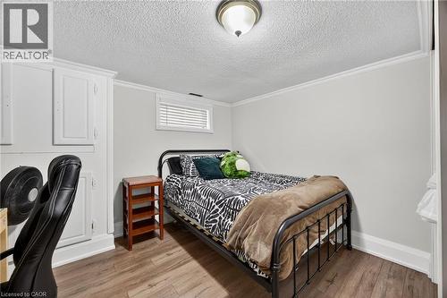 108 Owen Street, Barrie, ON - Indoor Photo Showing Bedroom