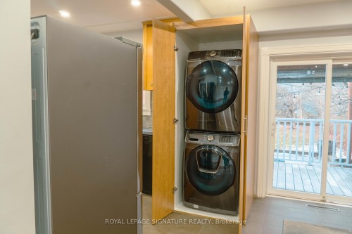 83 Hammond Road, Mississauga, ON - Indoor Photo Showing Laundry Room