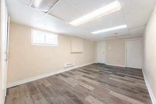 16 Royal Avenue, Hamilton, ON - Indoor