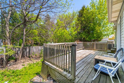 16 Royal Avenue, Hamilton, ON - Outdoor With Deck Patio Veranda