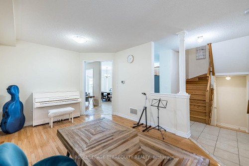 3926 Candlelight Drive, Mississauga, ON - Indoor