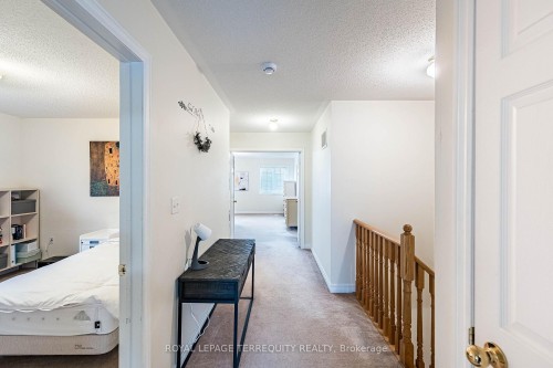 3926 Candlelight Drive, Mississauga, ON - Indoor Photo Showing Other Room