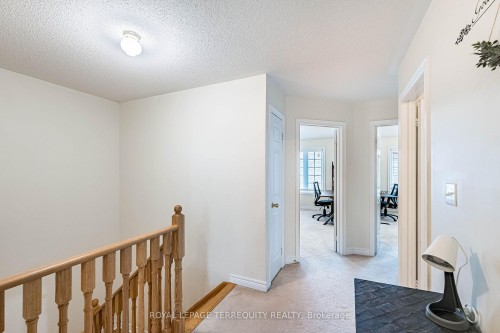 3926 Candlelight Drive, Mississauga, ON - Indoor Photo Showing Other Room