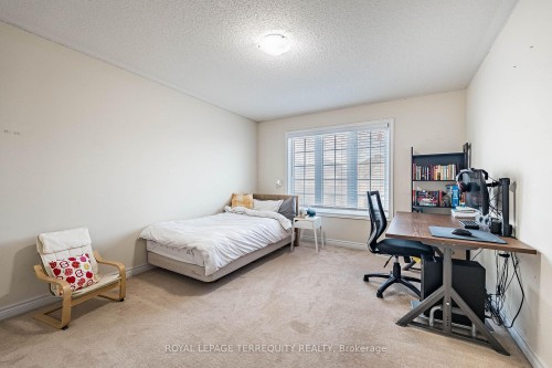 3926 Candlelight Drive, Mississauga, ON - Indoor Photo Showing Other Room