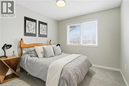 14 Kenyon Crescent, Grimsby, ON - Indoor Photo Showing Bedroom