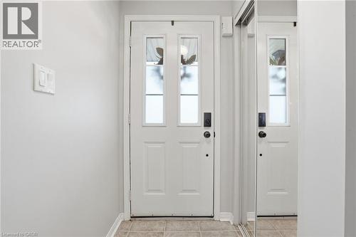 14 Kenyon Crescent, Grimsby, ON - Indoor Photo Showing Other Room