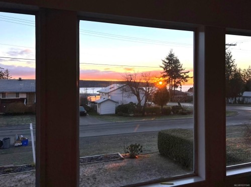 222 Thulin St, Campbell River, BC 