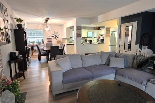 222 Thulin St, Campbell River, BC 