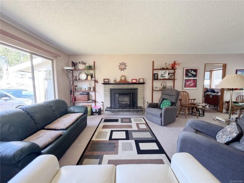 445 Chamiss Cres, Gold River, BC 