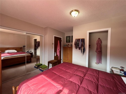 445 Chamiss Cres, Gold River, BC 