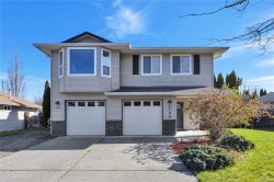 2188 Swallow Cres Courtenay, BC V9N 9W5
