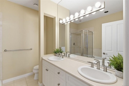 1403 Cape Cod Dr, Parksville, BC 