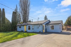 2391 Tull Ave Courtenay, BC V9N 7S1