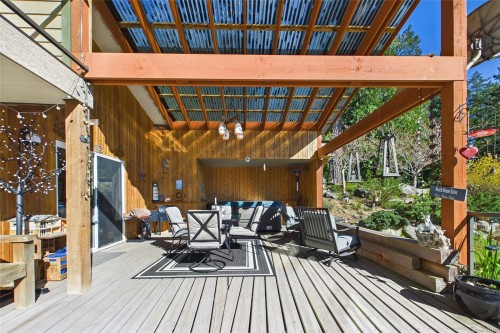 1361 Bodington Rd, Whaletown, BC 