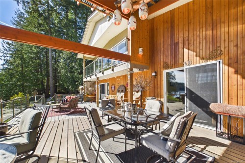 1361 Bodington Rd, Whaletown, BC 