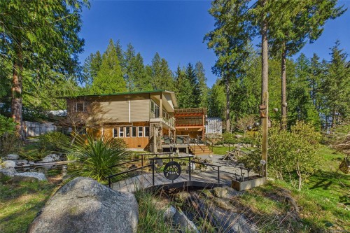 1361 Bodington Rd, Whaletown, BC 