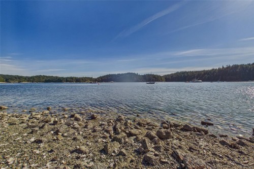 1361 Bodington Rd, Whaletown, BC 