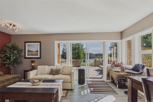 1361 Bodington Rd, Whaletown, BC 