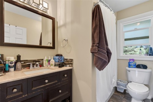 680 Alpine Rd, Campbell River, BC 