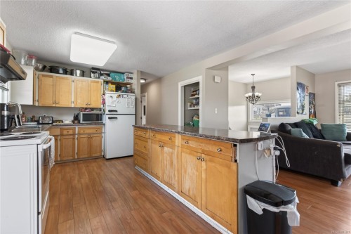 680 Alpine Rd, Campbell River, BC 