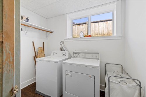 426 Davis Rd, Ladysmith, BC 