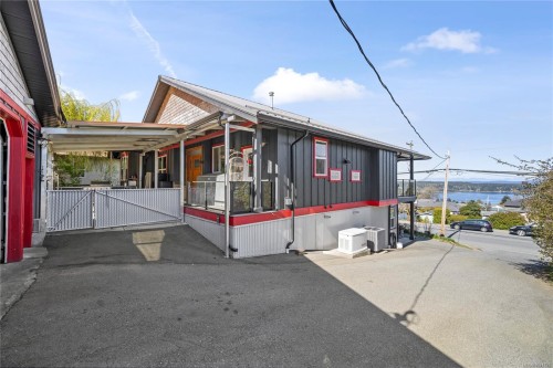 426 Davis Rd, Ladysmith, BC 