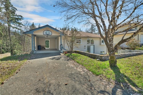 404 Donner Dr, Gold River, BC 