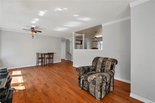 404 Donner Dr, Gold River, BC 