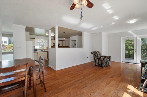 404 Donner Dr, Gold River, BC 
